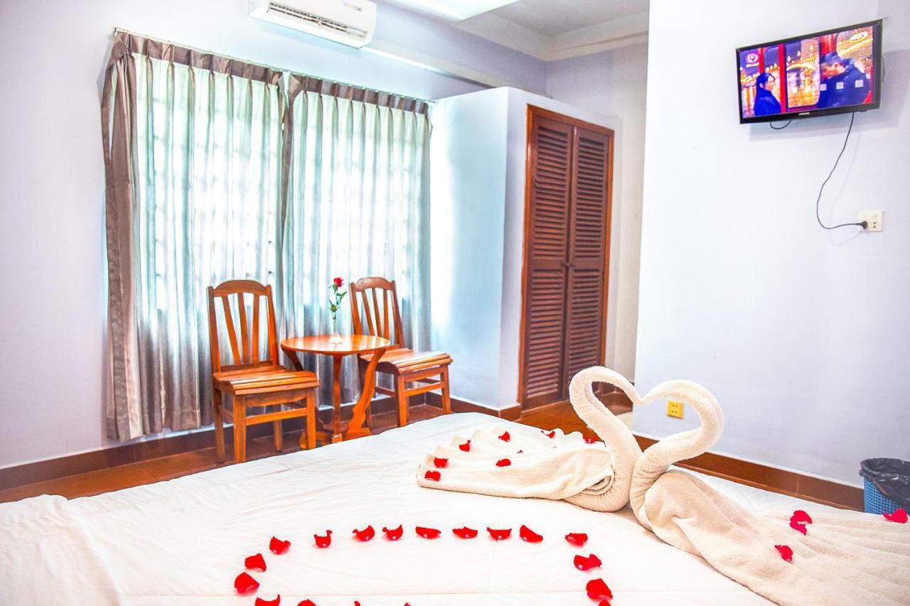 Mama'S Villa Phnom-Penh Buitenkant foto